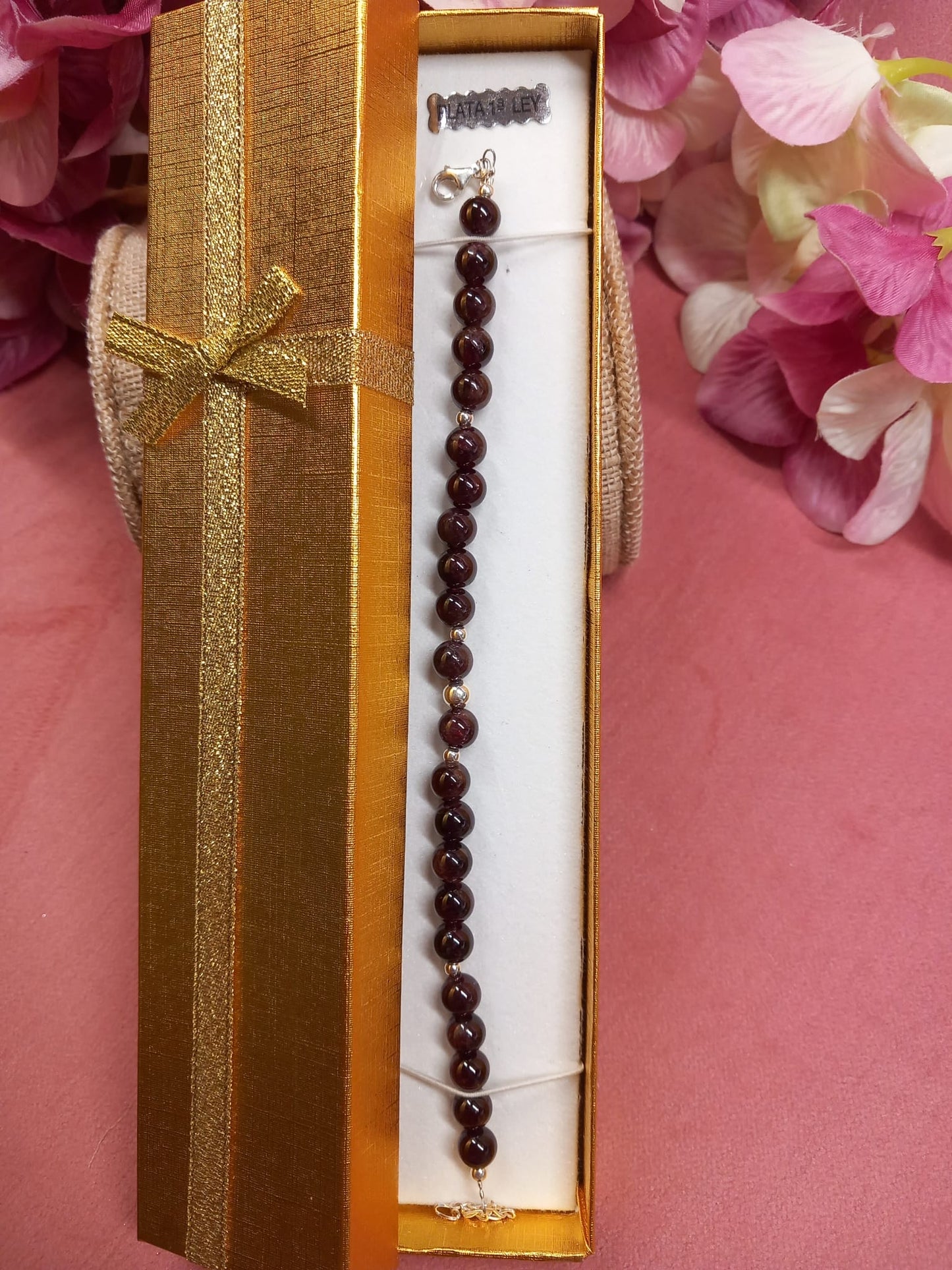 Pulsera PLATA con Auténticas Turmalinas Granates en forma de bolitas.