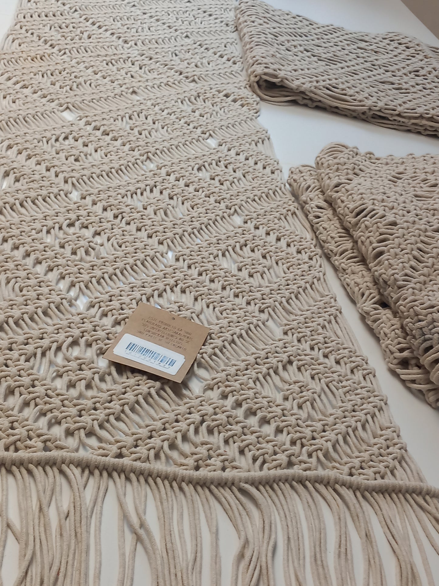 Tapiz Camino de Mesa / cubrecama Alon Flecos.Envío Gratis.Tendencia en moda hogar.Macramé.