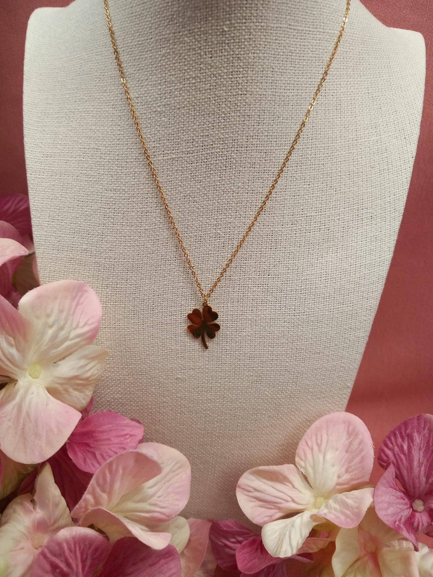 Conjunto Pendientes de Trébol Tuerca de Acero + cadena + colgante de TRÉBOL.