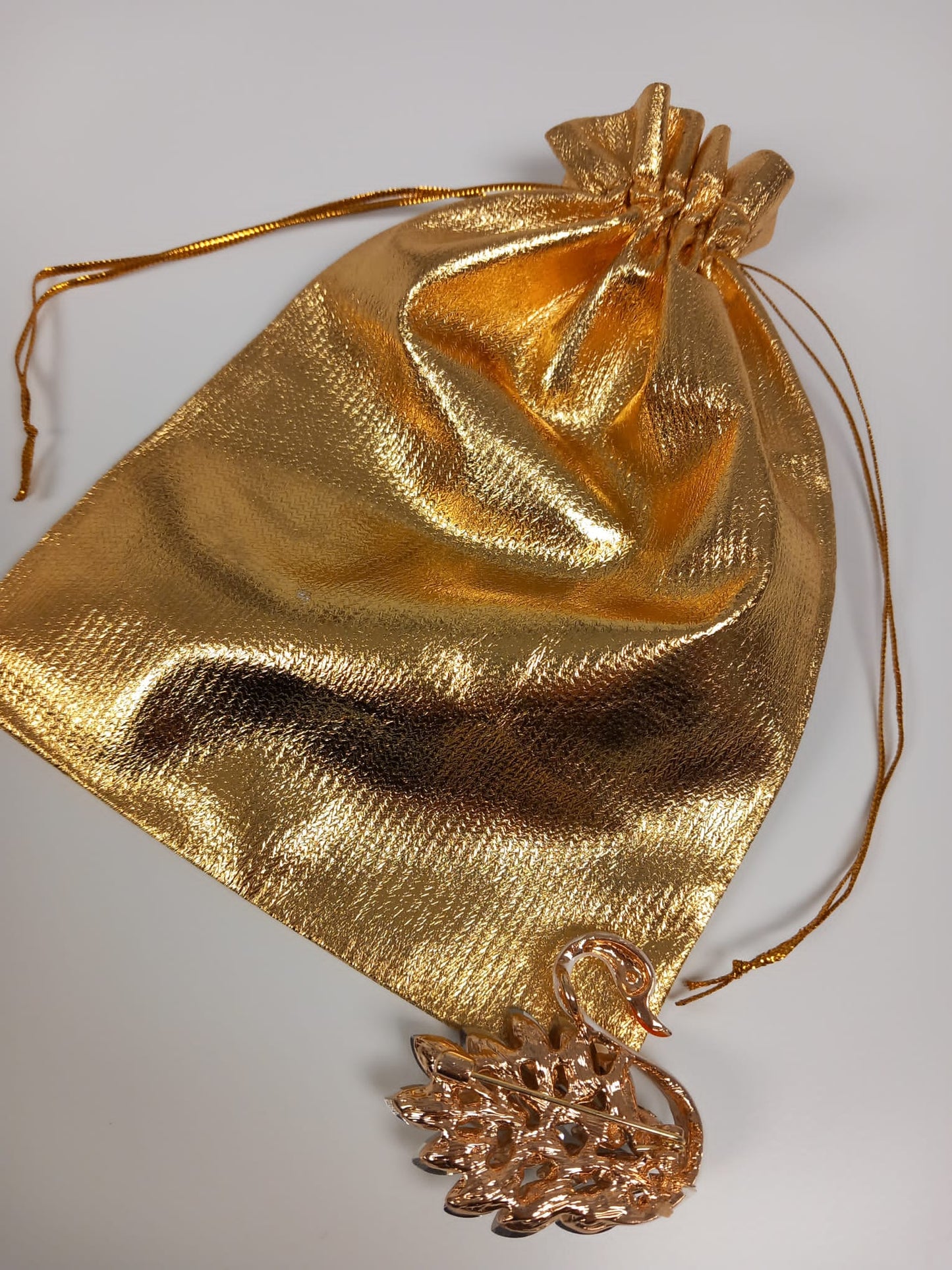 Broche Cisne Multicristal 🦢🦢🦢