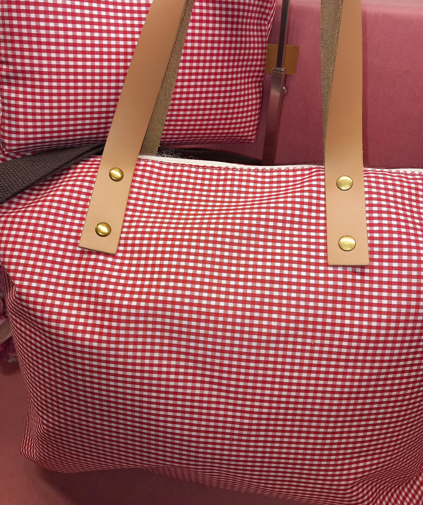 Pack de Bolso tote + neceser cuadritos vichy con bolsillo interior