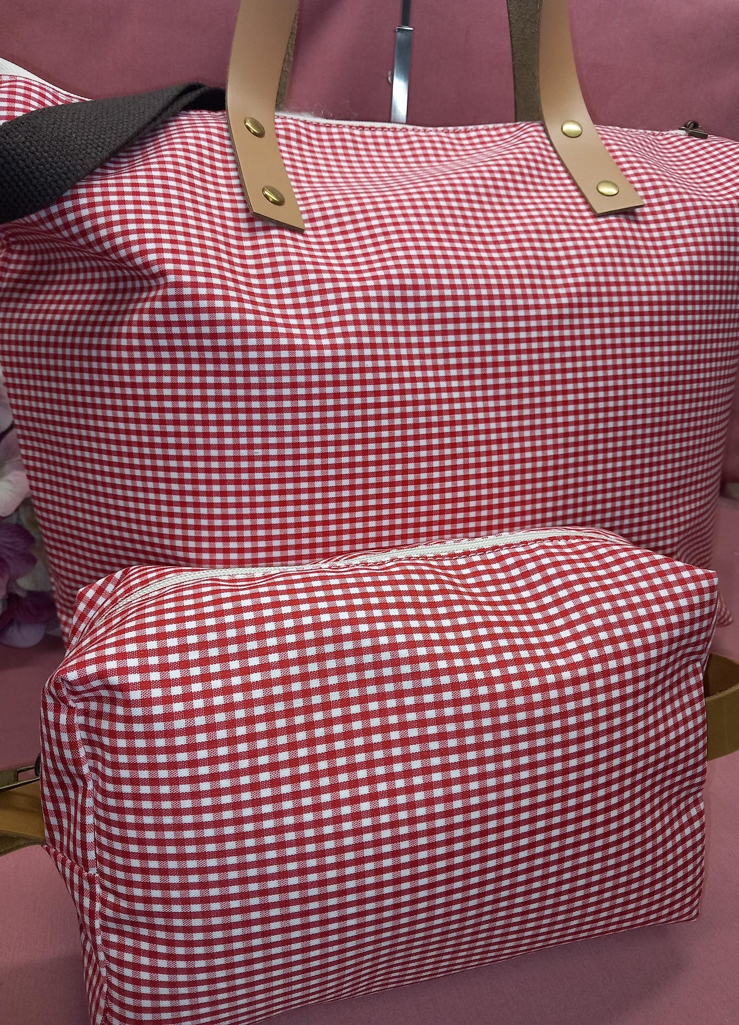 Pack de Bolso tote + neceser cuadritos vichy con bolsillo interior