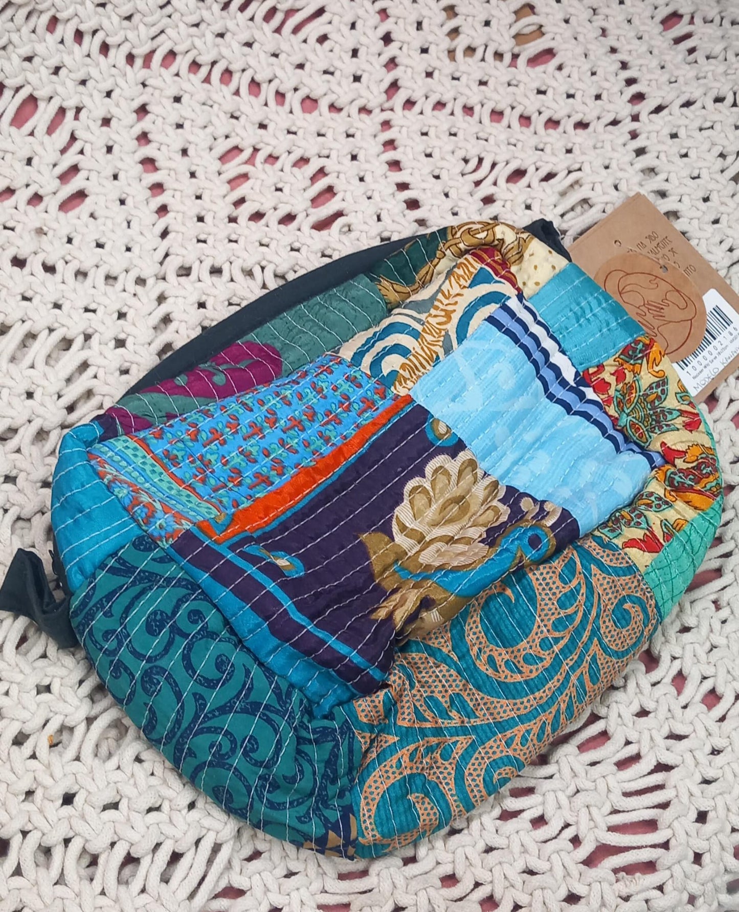 ACCESORIO PATCHWORK MÁGICO Y REVERSIBLE CONFECCIONADO EN INDIA.MODELO KANANKPURA.ENVÍO GRATIS SIN PEDIDO MÍNIMO.