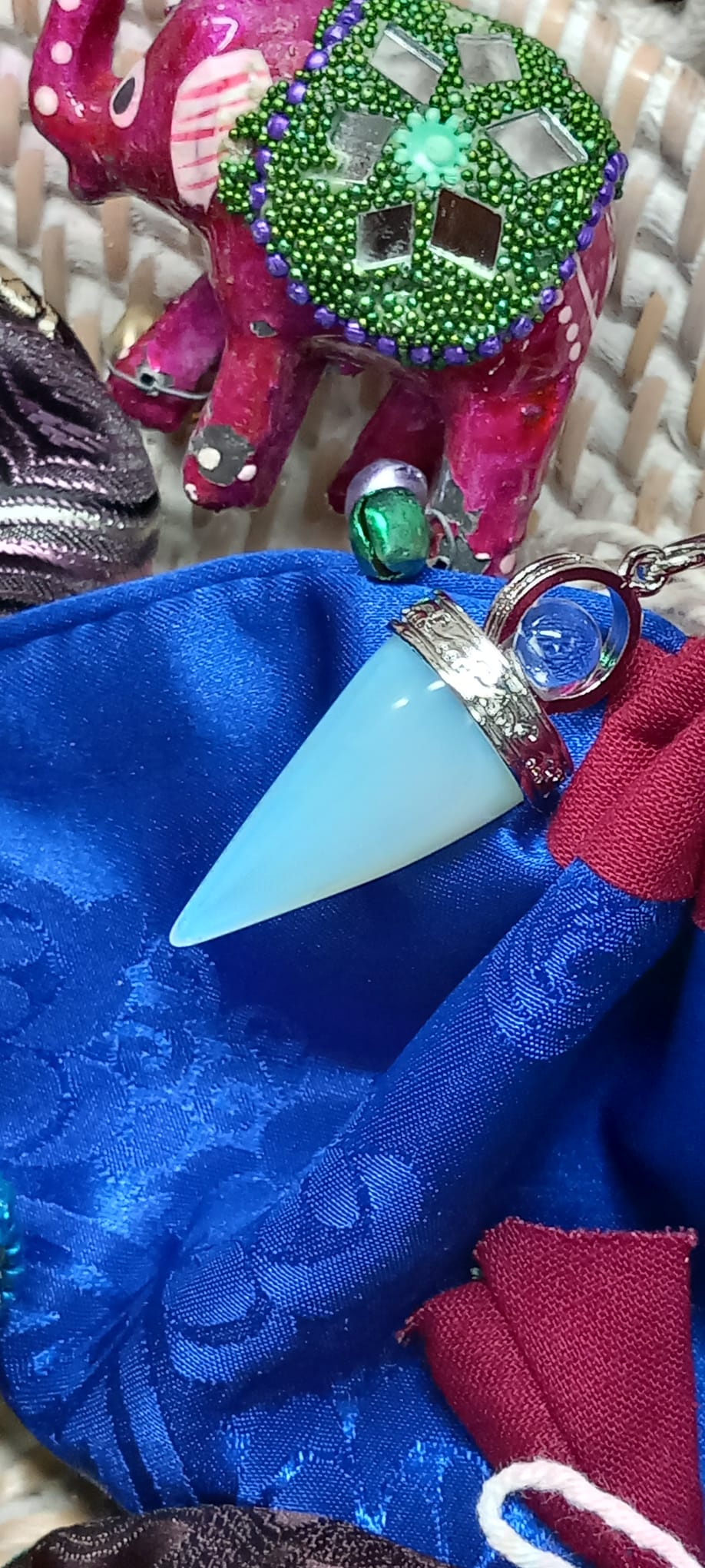 Péndulo LAPIS LAZULI,equilibrio y serenidad. **INCLUYE BOLSA DE NEPAL HECHA A MANO EN LOS HIMALAYAS**ENVÍO GRATIS SIN PEDIDO MÍNIMO.