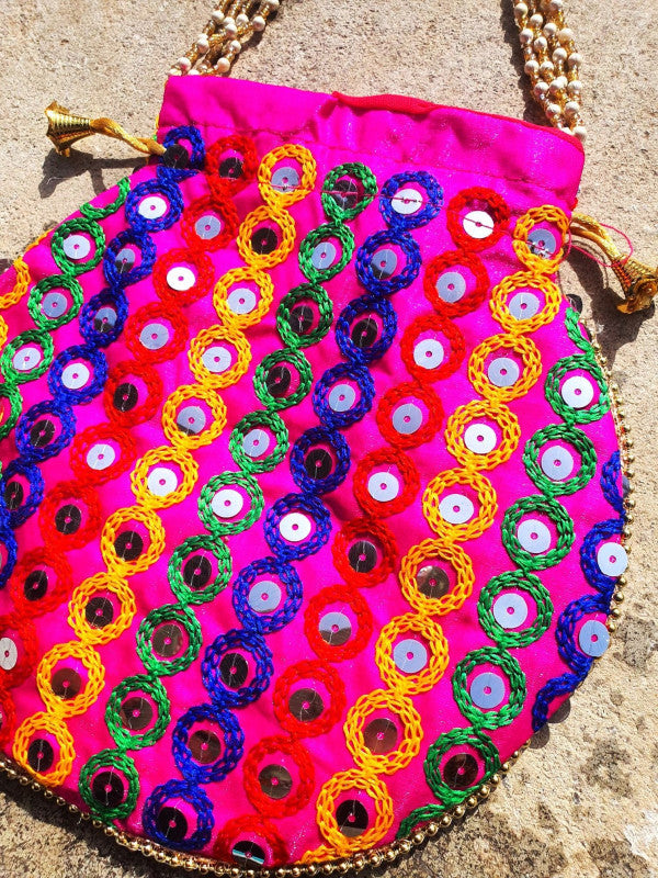 Bombonera bolsito bordados.Artesanía India.Varios colores.Precio sin competencia.Envío Gratis.