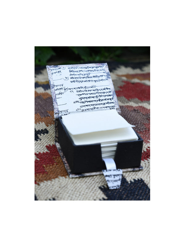 CAJITA CON BLOC ARTESANAL.MUCHO MÁS QUE UNA LIBRETA,UN TESORO.ENVÍO GRATIS.