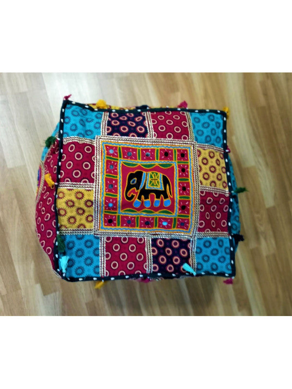 Puff Iro India cuadrado 50cm con relleno 29.99€,envío gratis.Precio sin competencia.