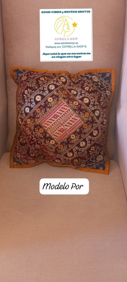 PIEZAS QUE BRILLAN CON LUZ PROPIA COMO COJÍN O ZAFÚ BRILLANTE.40X40CM PARA AMBIENTES BOHEMIOS YMARAVILLOSOS.ENVÍO GRATIS SIN PEDIDO MÍNIMO.