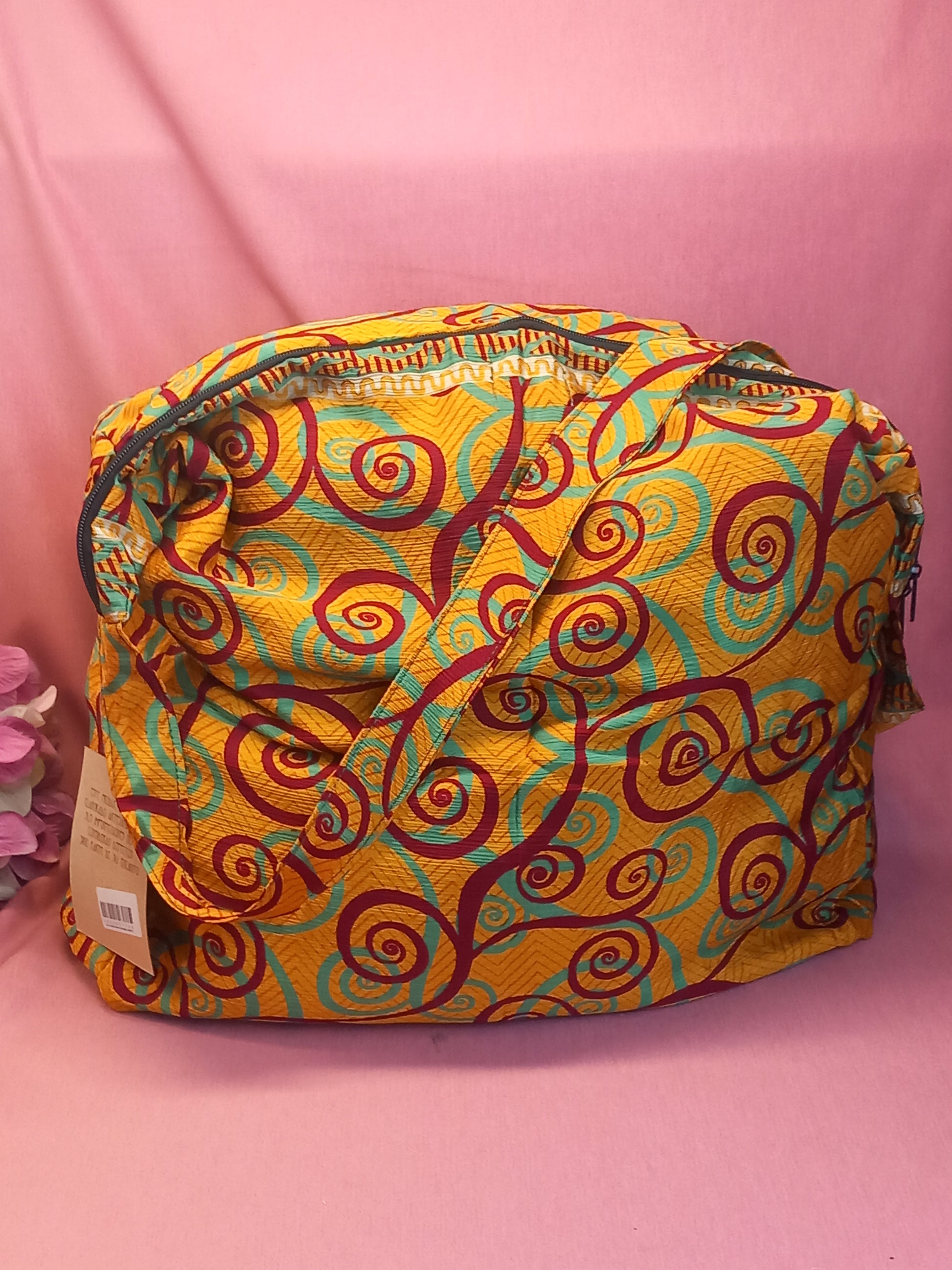 Bolso india de escapada, fin de semana,playa,montaña, gimansio...Con cremallera.Envío Gratis.Modelo Espirales.