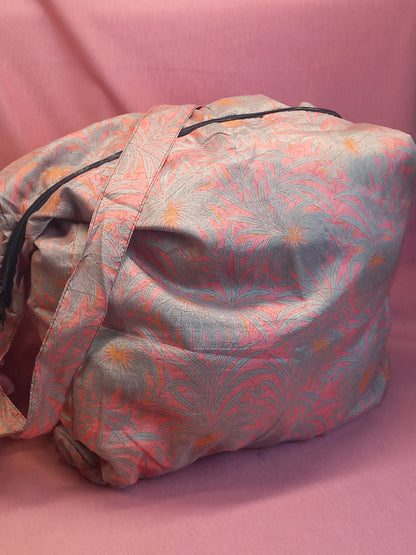 Bolso india de escapada, fin de semana,playa,montaña, gimansio...Con cremallera.Envío Gratis.Modelo Nag Champa.