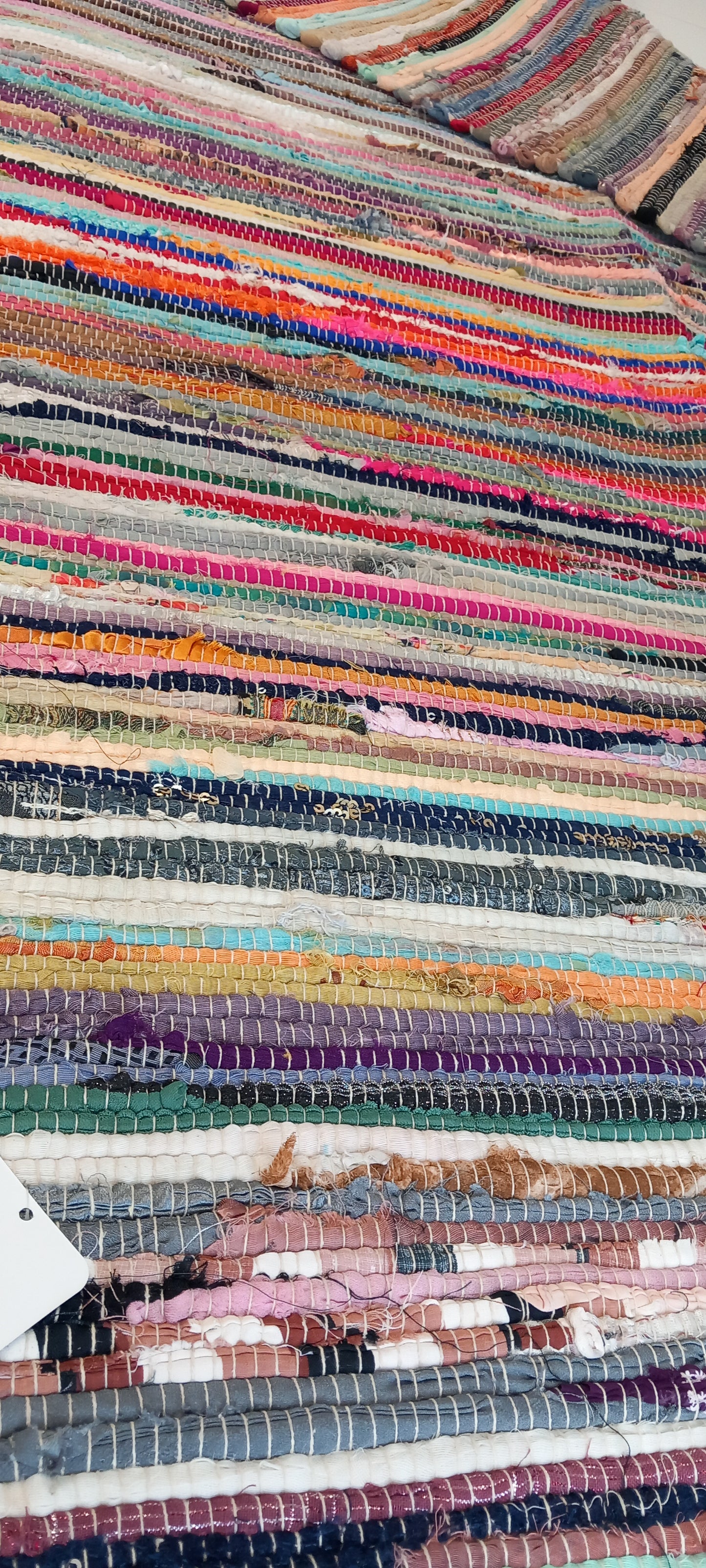 JARAPA,PLAID,ALFOMBRA,TAPIZ CUBRECAMA..MULTIUSOS Y MULTIFUNCIÓN.MULTICOLOR.MODELO ARYA.ENVÍO GRATIS SIN PEDIDO MÍNIMO.