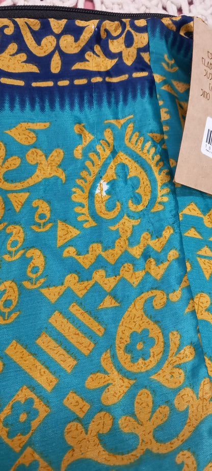 BOLSO CON PEQUEÑA TARA ARTESANAL CON CREMALLERA INDIA AUTÉNTICO CON MÁGICOS COLORES.ENVÍO GRATIS SIN PEDIDO MÍNIMO.