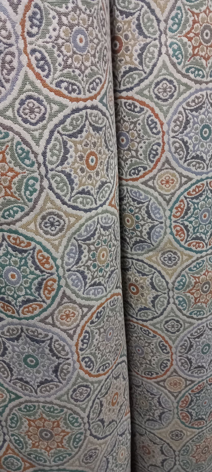TELA MANDALAS DE ALGODÓN GOBELINO POR METROS,TESTOR TEXTIL CON ESTAMPADOS ÚNICOS. SE VENDE POR METROS Y CADA METRO ES DOBLE DE ANCHO.ENVÍO GRATIS SIN PEDIDO MÍNIMO.