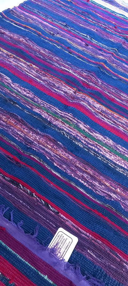 JARAPA PLAID ALFOMBRA FLECO MORADO,MODELO TEMPLO MULTIUSOS Y MULTICOLOR 100X200CM.TEXTURA Y TRADICIÓN EN UNA SOLA PIEZA.ENVÍO GRATIS SIN PEDIDO MÍNIMO.