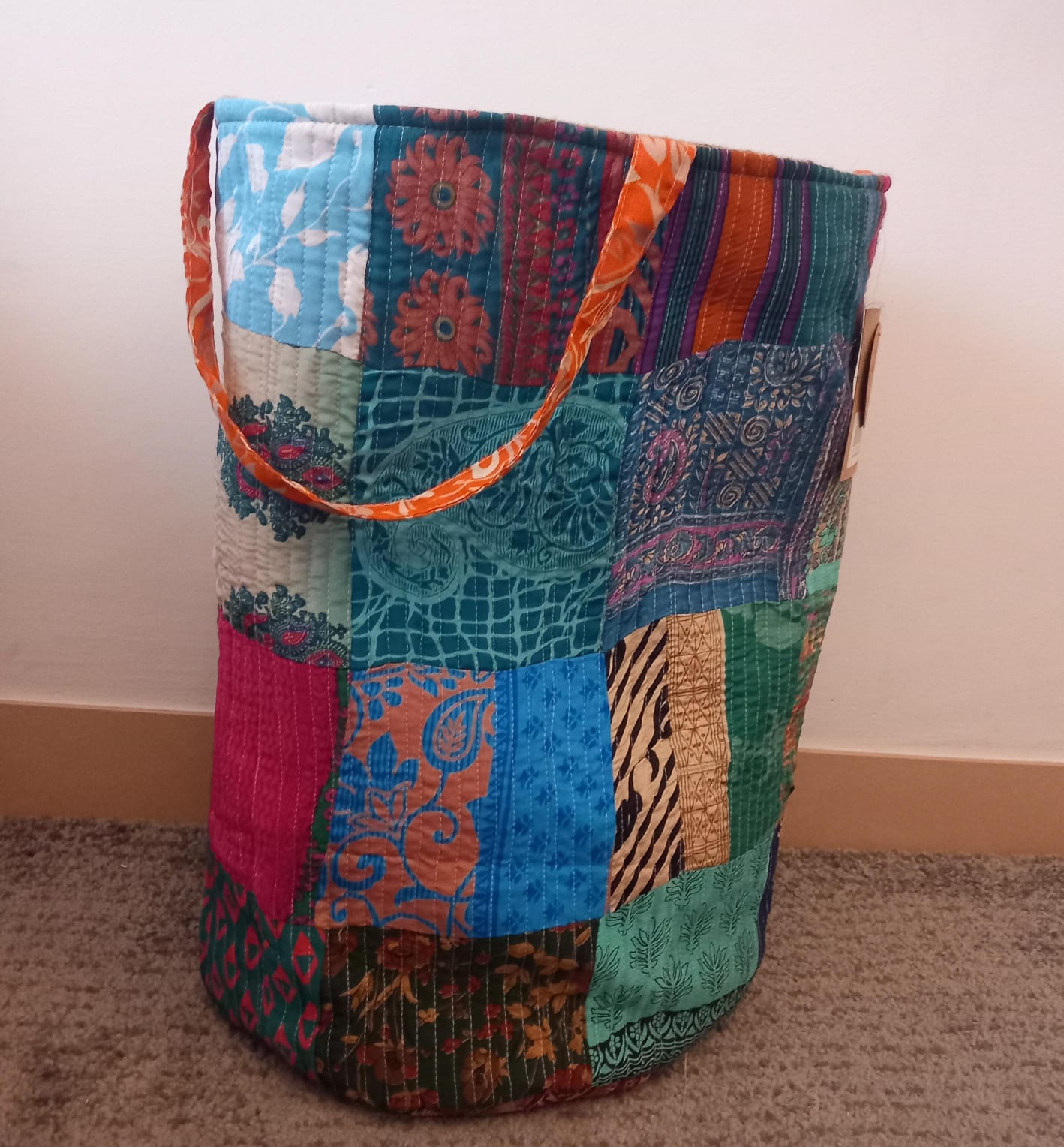 Cesto MULTIUSOS Y MULTIFUNCIONAL PATCHWORK WILD TELA YUTE Y SAREE. ENVÍOS GRATIS.