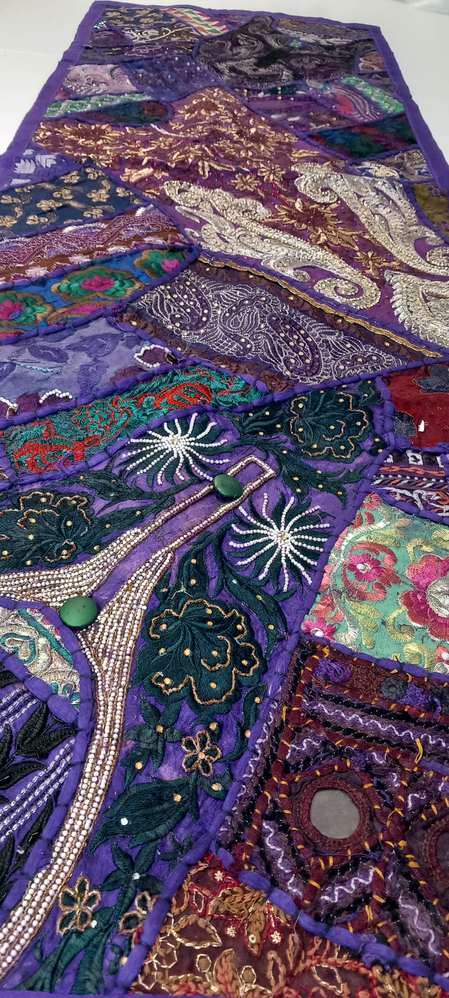 CAMINO DE MESA PATCHWORK 48X148CM ES UNA OBRA DE ARTE,JOYA TEXTIL CON ALMA.ENVIO GRATIS SIN PEDIDO MÍNIMO.