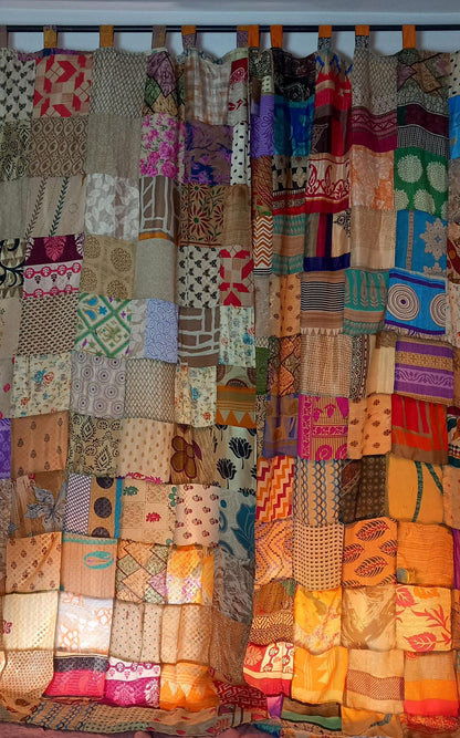 SET A JUEGO DE 2 CORTINAS REVESIBLES PATCHWORK Y SON MÁGICAS PORQUE LLEVAN DOBLE CARA,ENVÍO GRATIS.