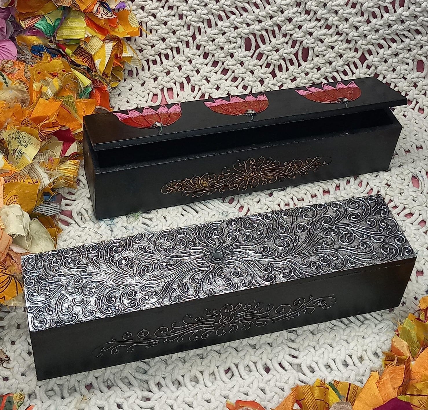 CAJAS DE MADERA ARTESANALMENTE PINTADAS A MANO PARA ESPACIOS DISTINTOS Y CON ALMA.ENVÍO GRATIS SIN PEDIDO MÍNIMO.