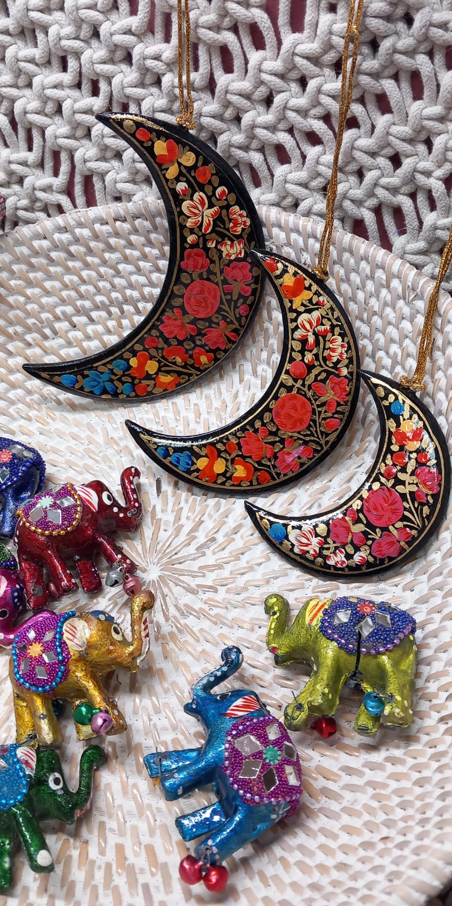 SET 3 LUNAS SURUC,PIEZAS ÚNICAS E IRREPETIBLES DE LA ARTESANÍA INDIA PINTADO A MANO.ENVÍO GRATIS SIN PEDIDO MÍNIMO