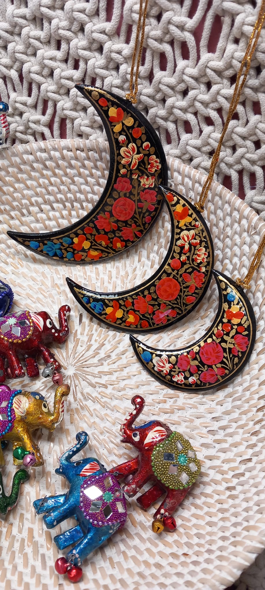 SET 3 LUNAS SURUC,PIEZAS ÚNICAS E IRREPETIBLES DE LA ARTESANÍA INDIA PINTADO A MANO.ENVÍO GRATIS SIN PEDIDO MÍNIMO