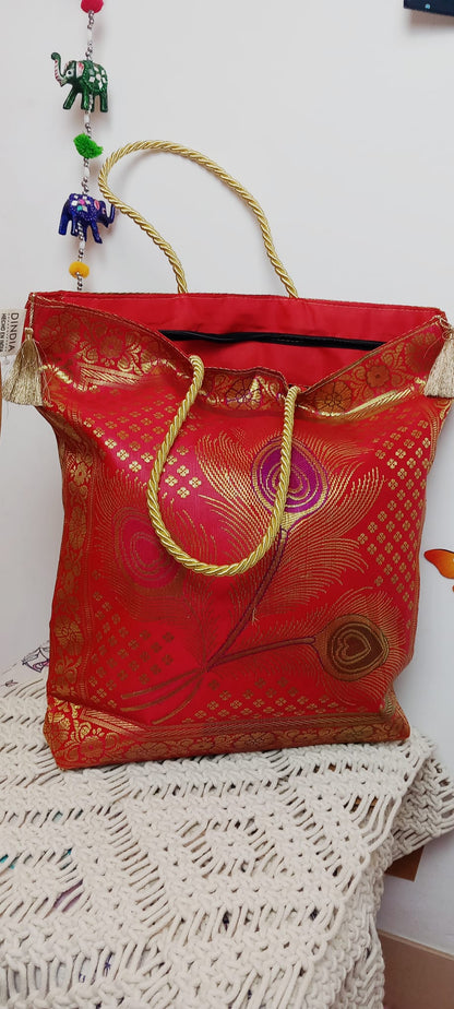 Tote seda saree de primera calidad,artesanía India,envío gratis sin pedido mínimo y precio sin competencia.