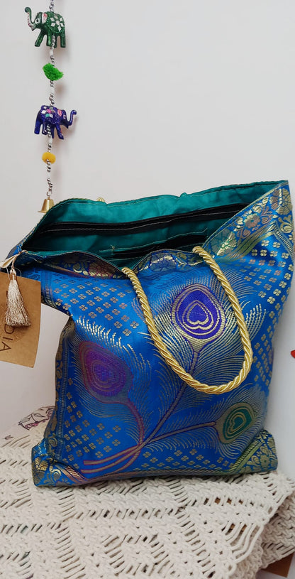 Tote seda saree de primera calidad,artesanía India,envío gratis sin pedido mínimo y precio sin competencia.