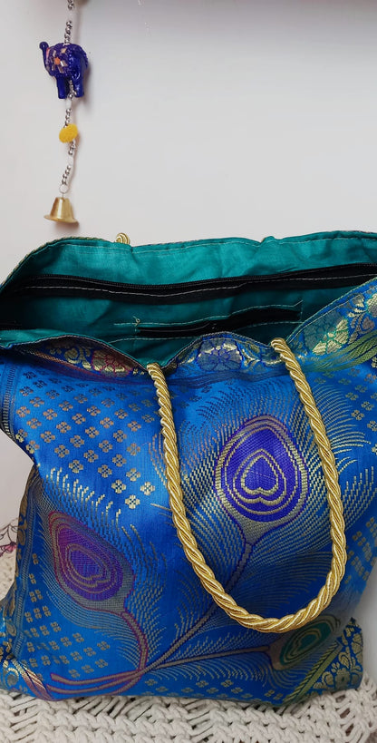 Tote seda saree de primera calidad,artesanía India,envío gratis sin pedido mínimo y precio sin competencia.