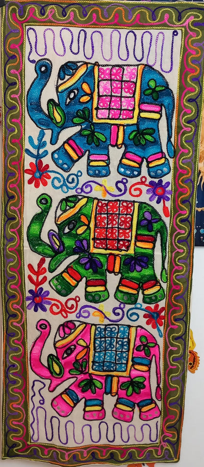 TEXTIL GORA 35X90 PORQUE SOMOS REFERENTES EN ARTESANÍA ESPECIAL.ENVÍO GRATIS SIN PEDIDO MÍNIMO.