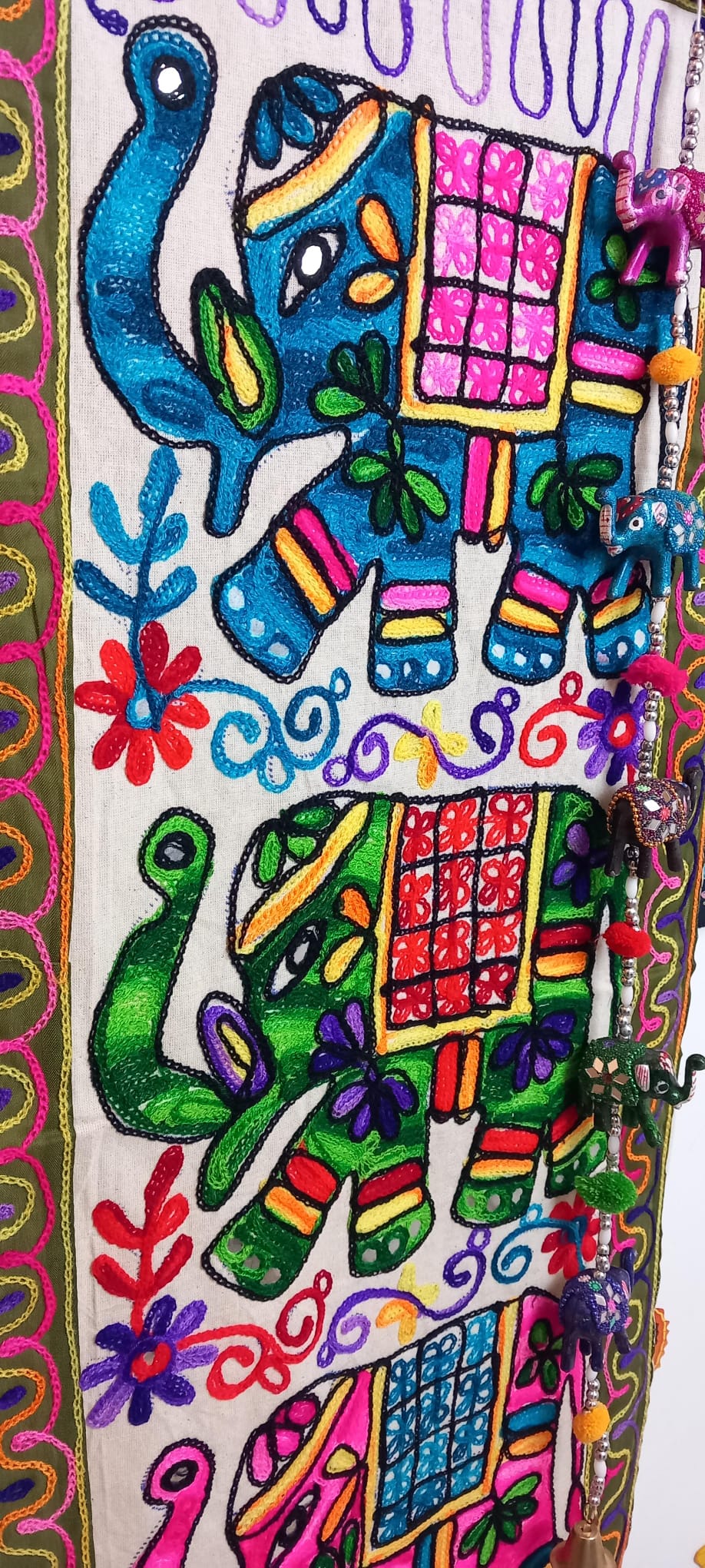 TEXTIL GORA 35X90 PORQUE SOMOS REFERENTES EN ARTESANÍA ESPECIAL.ENVÍO GRATIS SIN PEDIDO MÍNIMO.