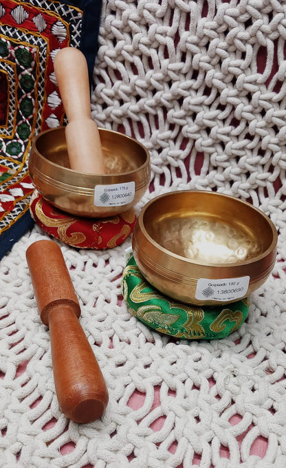 CUENCO GRABADO INCLUYE ZAFU Y STICK DE MADERA,INSTRUMENTO ANCESTRAL HECHO EN NEPAL.ENVÍO GRATIS SIN PEDIDO MÍNIMO.