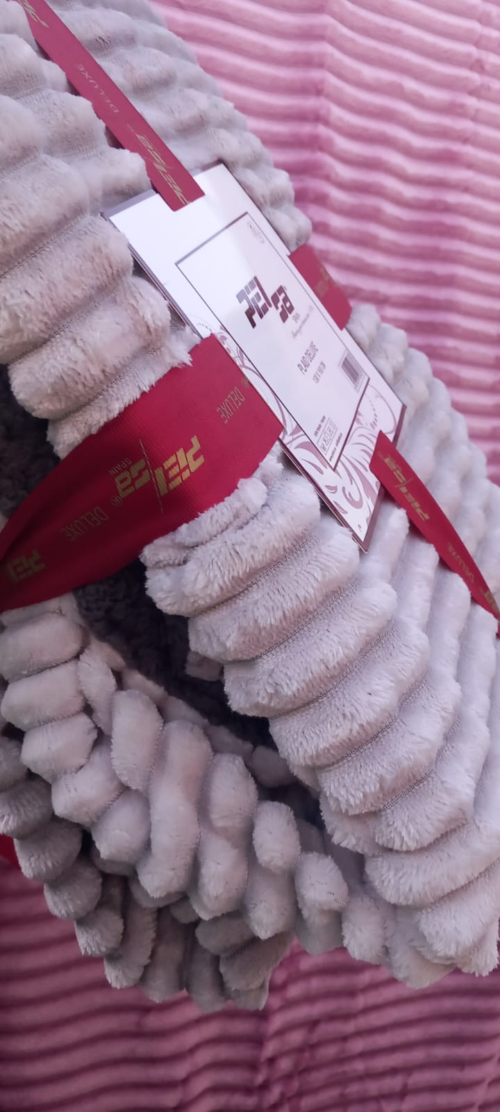 MANTAS ACOLCHADAS A DOBLE CARA CON SHERPA DELUXE EN VARIOS COLORES MÁGICOS.ENVÍO GRATIS SIN PEDIDO MÍNIMO.