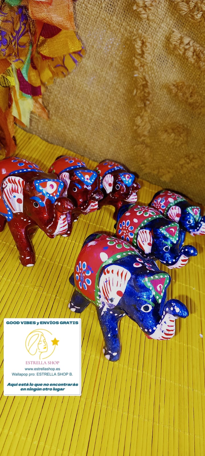 SET 3 ELEFANTES PINTADOS A MANO EN BURDEOS O AZUL.-Un conjunto decorativo que irradia elegancia y simbolismo.ENVÍO GRATIS SIN PEDIDO MÍNIMO.
