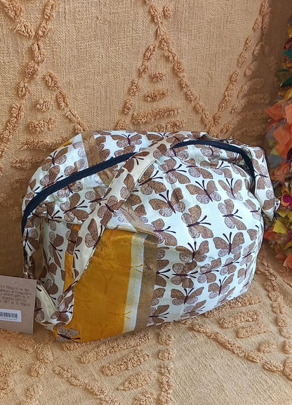 BOLSO SEDA CON CREMALLERA,AUTÉNTICA ARTESANÍA INDIA CON MÁGICOS COLORES.ENVÍO GRATIS SIN PEDIDO MÍNIMO.
