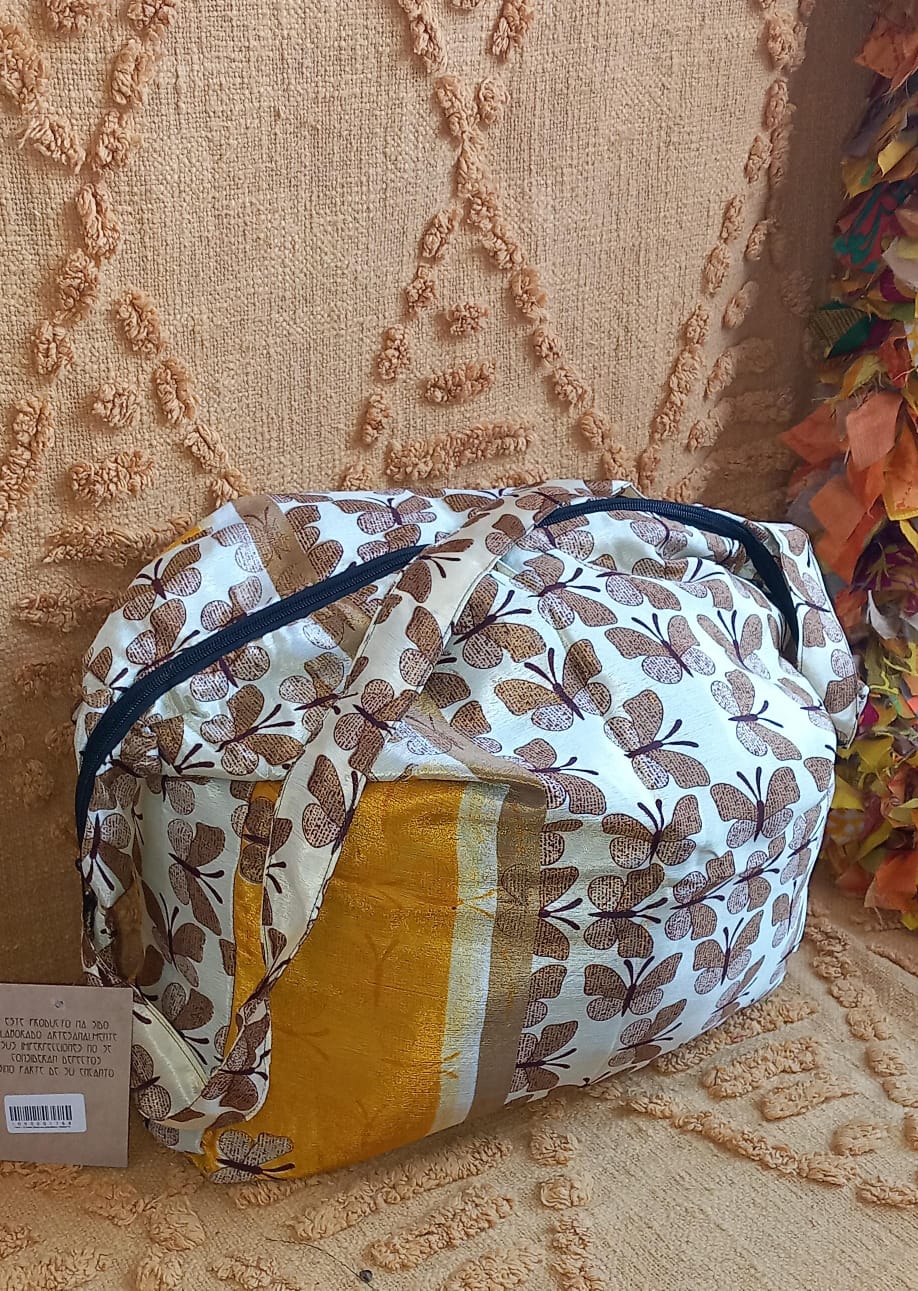 BOLSO SEDA CON CREMALLERA,AUTÉNTICA ARTESANÍA INDIA CON MÁGICOS COLORES.ENVÍO GRATIS SIN PEDIDO MÍNIMO.