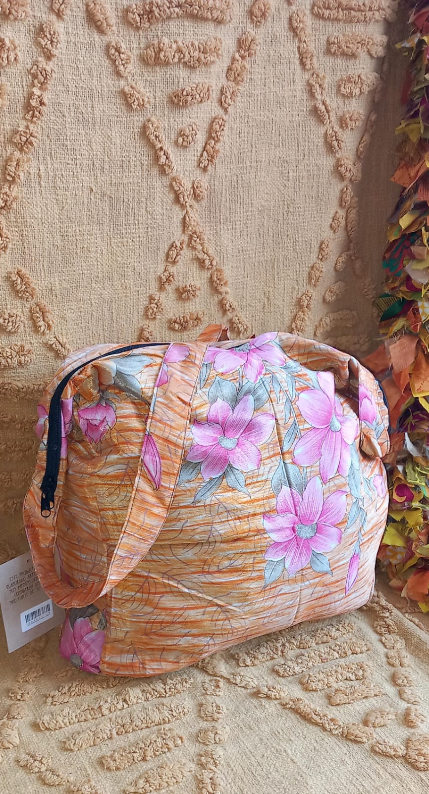 BOLSO SEDA CON CREMALLERA,AUTÉNTICA ARTESANÍA INDIA CON MÁGICOS COLORES.ENVÍO GRATIS SIN PEDIDO MÍNIMO.