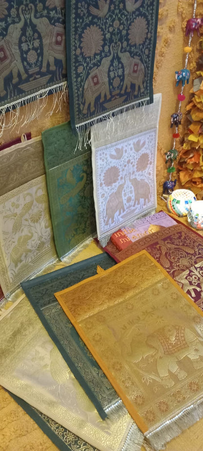 TAPIZ CON BOLSILLO Y FLECO A ELEGIR MULTIFUNCIÓN."MAGIA INDIA"ENVÍO GRATIS SIN PEDIDO MÍNIMO.