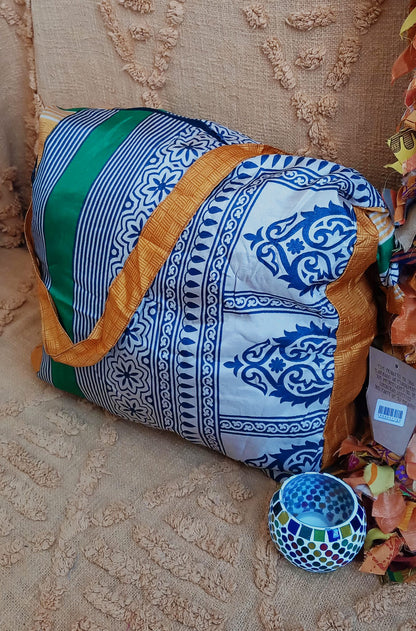 BOLSO SEDA CON CREMALLERA,AUTÉNTICA ARTESANÍA INDIA CON MÁGICOS COLORES.ENVÍO GRATIS SIN PEDIDO MÍNIMO.