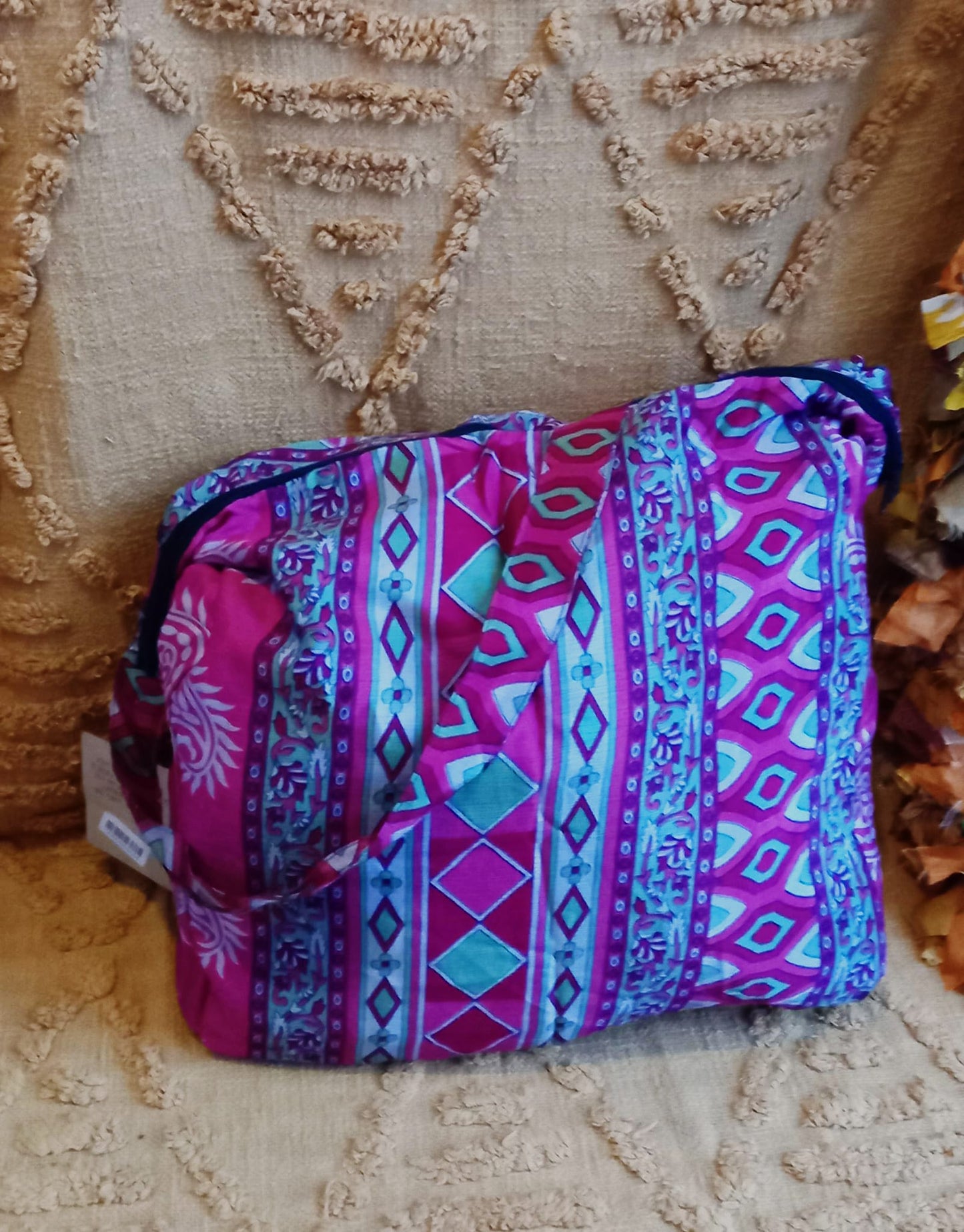 BOLSO SEDA CON CREMALLERA,AUTÉNTICA ARTESANÍA INDIA CON MÁGICOS COLORES.ENVÍO GRATIS SIN PEDIDO MÍNIMO.
