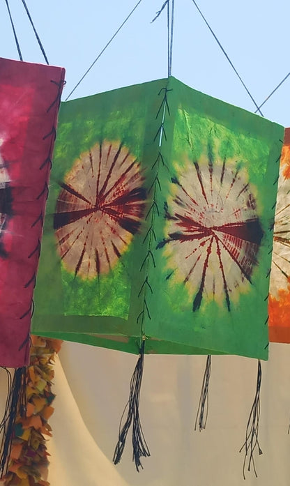 LÁMPARAS DECORATIVAS CON TRADICIÓN TYE DYE ARTESANALMENTE ELABORADAS.ENVÍO GRATIS SIN PEDIDO MÍNIO.