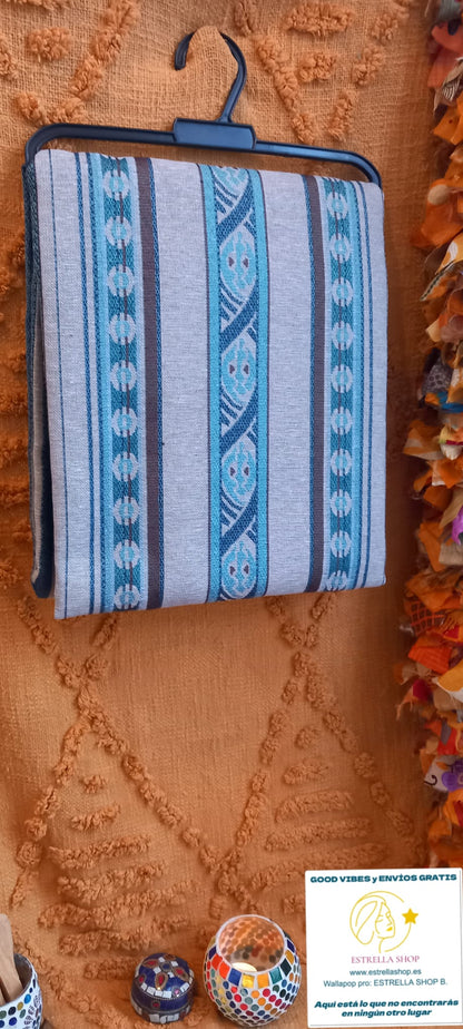 CORTINAS CON AZUL YA CONFECCIONADAS.ENVÍO GRATIS SIN PEDIDO MÍNIMO.