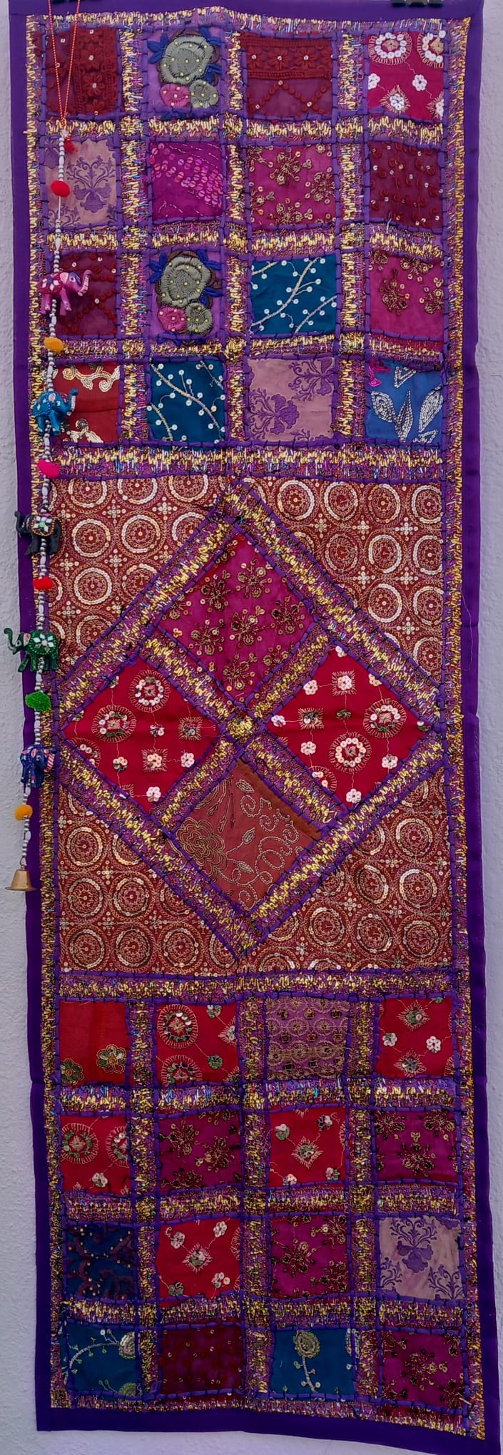 TEXTIL TAPIZ Y CAMINO PATCHWORK BORDADO A MANO EN INDIA.ENVÍO GRATIS SIN PEDIDO MÍNIMO.