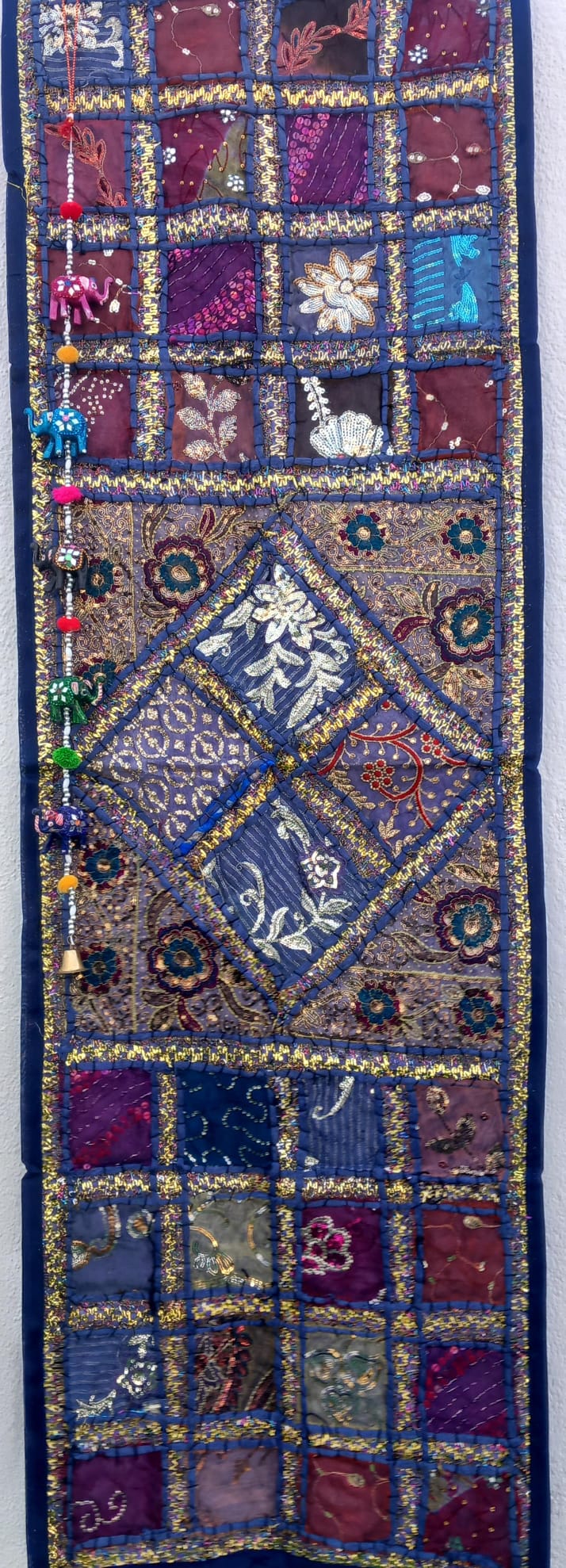TEXTIL TAPIZ Y CAMINO PATCHWORK BORDADO A MANO EN INDIA.ENVÍO GRATIS SIN PEDIDO MÍNIMO.