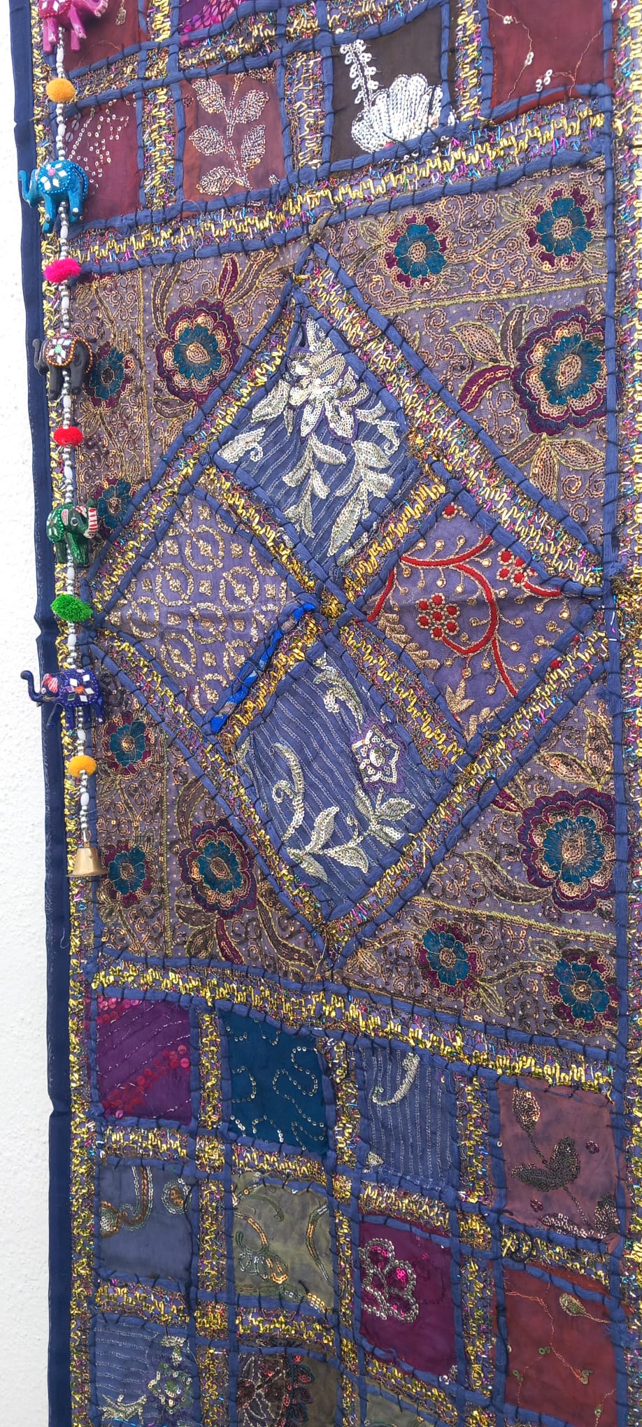 TEXTIL TAPIZ Y CAMINO PATCHWORK HECHO A MANO Y CON ENCANTO EN INDIA.ENVÍO GRATIS SIN PEDIDO MÍNIMO.