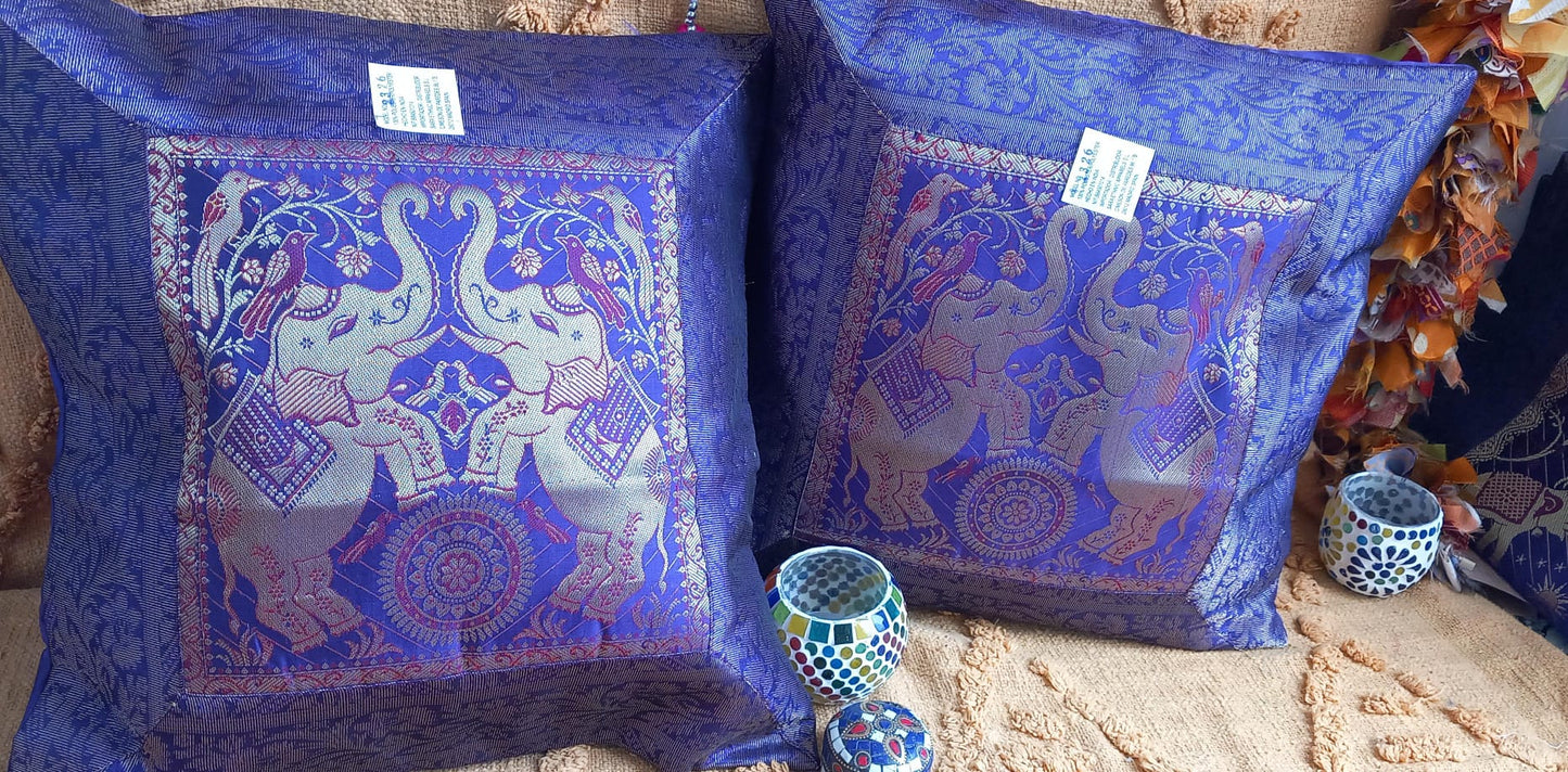 PACK 2 FUNDAS DE COJÍN SEDA INDIA TEJIDO TRADICIONAL INDIA COLORES VIBRANTES ELEFANTES DE JAIPUR. ENVÍO GRATIS SIN PEDIDO MÍNIMO.