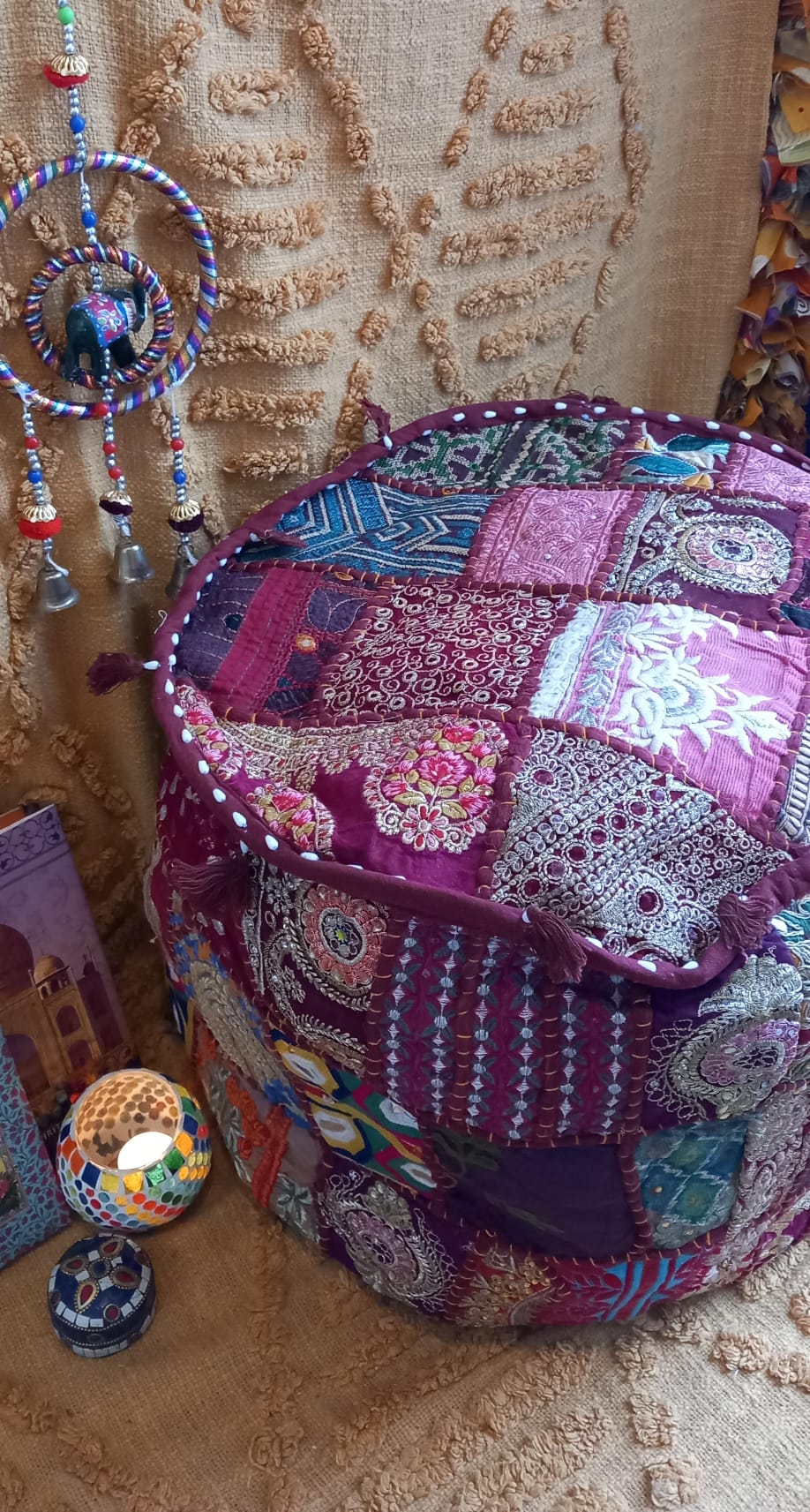PUFF PATCHWORK REDONDO 45CM, CON ALMA Y CON ENVÍO GRATIS SIN PEDIDO MÍNIMO.