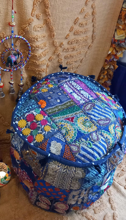 PUFF PATCHWORK HECHO A MANO EN INDIA REDONDO Y EXCLUSIVO.ENVÍO GRATIS SIN PEDIDO MÍNIMO.