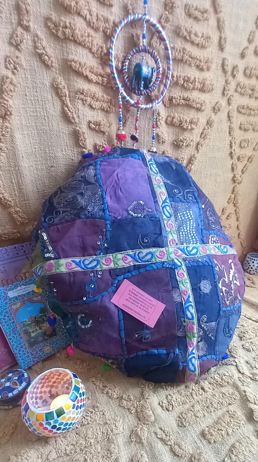 ZAFÚ PATCHWORK REDONDO ELABORADO ARTESANALMENTE CON ESENCIA BOHO.11.99€ENVÍO GRATIS SIN PEDIDO MÍNIMO.