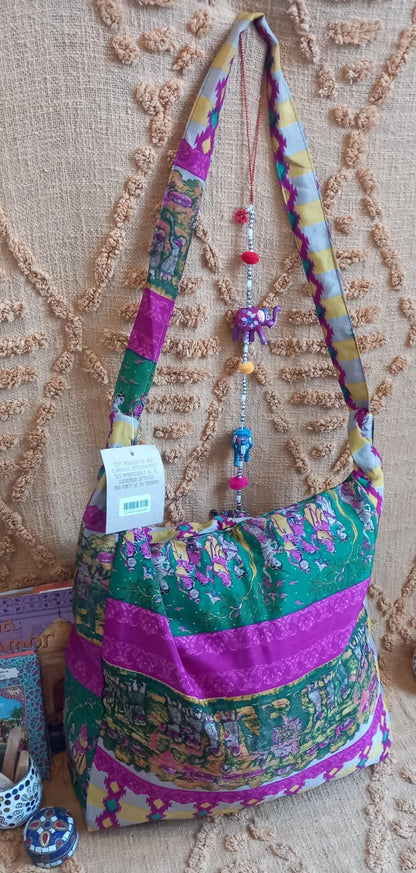 BOLSO SEDA DOBLE CARA CON CREMALLERA,AUTÉNTICA ARTESANÍA INDIA CON MÁGICOS COLORES.ENVÍO GRATIS SIN PEDIDO MÍNIMO.