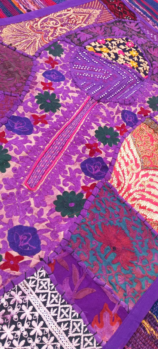 TAPIZ PATCHWORK AUTÉNTICA JOYA TEXTIL QUE COMBINA CON TODA DECORACIÓN Y ES UNA OPCIÓN COLOR Y SOSTENIBLE.ENVÍO GRATIS SIN PEDIDO MÍNIMO.