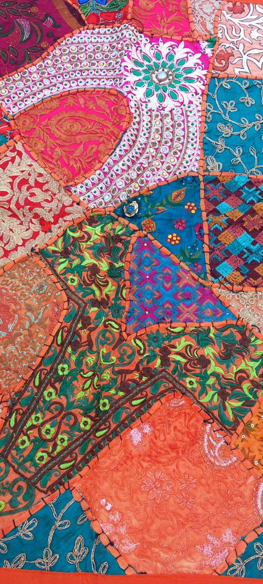 TAPIZ PATCHWORK AUTÉNTICA JOYA TEXTIL QUE COMBINA CON TODA DECORACIÓN Y ES UNA OPCIÓN COLOR Y SOSTENIBLE.ENVÍO GRATIS SIN PEDIDO MÍNIMO.